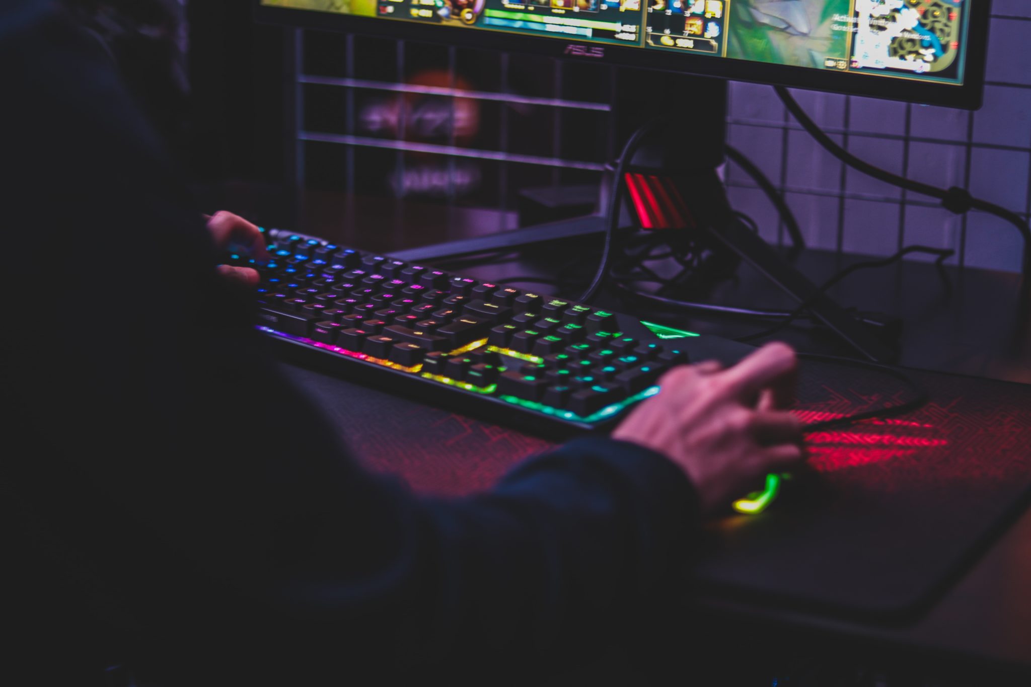 Online gaming communities On This Very Spot