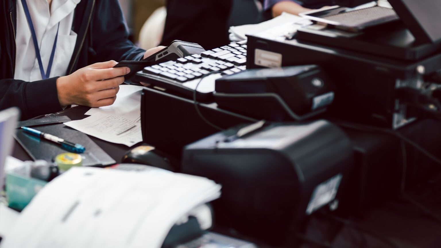 How To Chat With Tigo Cablevision Customer Service In Paraguay? On This Very Spot