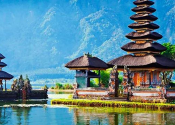 whatutalkingboutwillis.com