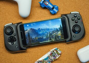 Level Up On The Go: Top Mobile Gaming Trends of 2025