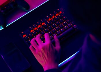 How to Tell if a Free Case Offer Is Legit or a Scam