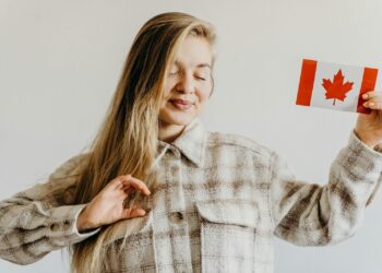 Common Gambling Myths Canadians Still Believe (And Why They’re Wrong)