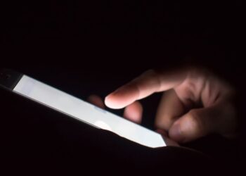 Can Everyday Tech Actually Make You a Smarter Digital Spender?