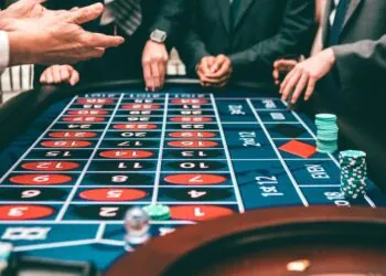 Predictive Analytics in Casinos: Can Data Help Players Win?