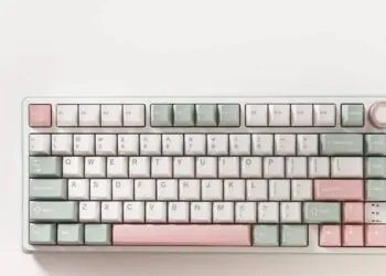 Why Do Some Mechanical Keyboards Sound ‘Marbley’? A Deep Dive into Keyboard Acoustics and Plate Materials