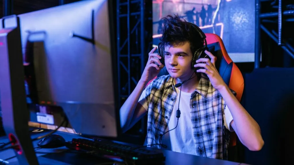 Simulated Drops vs. Steam Data — How Close Are They Really?